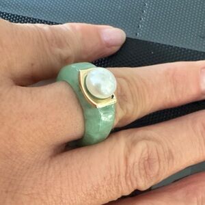 Brand New  11.5-12mm Cultured Pearl and Jade Ring With 14kt Yellow Gold